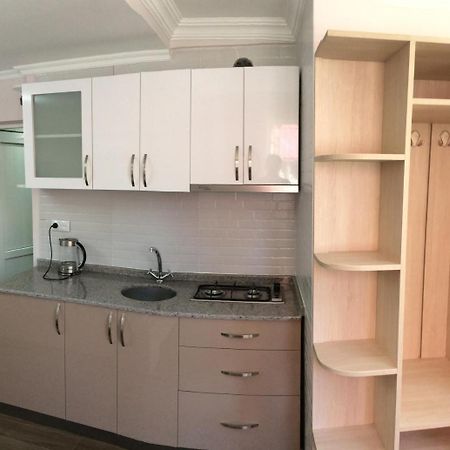 Deluxe Guest House Кваріаті Екстер'єр фото