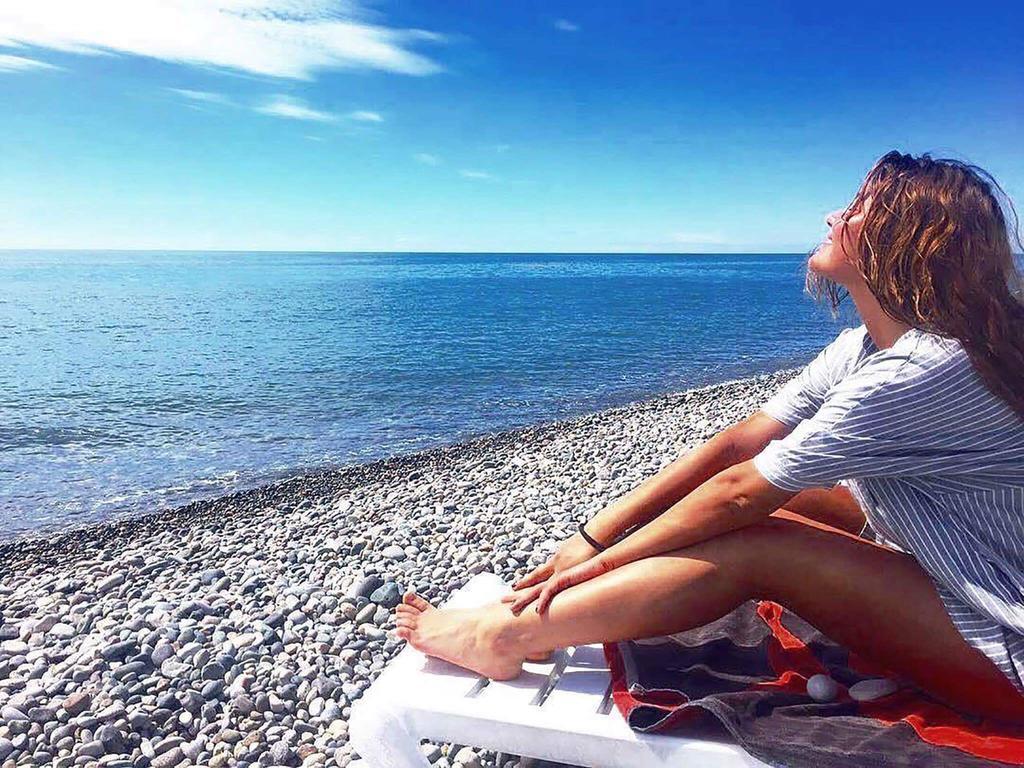 Deluxe Guest House Кваріаті Екстер'єр фото