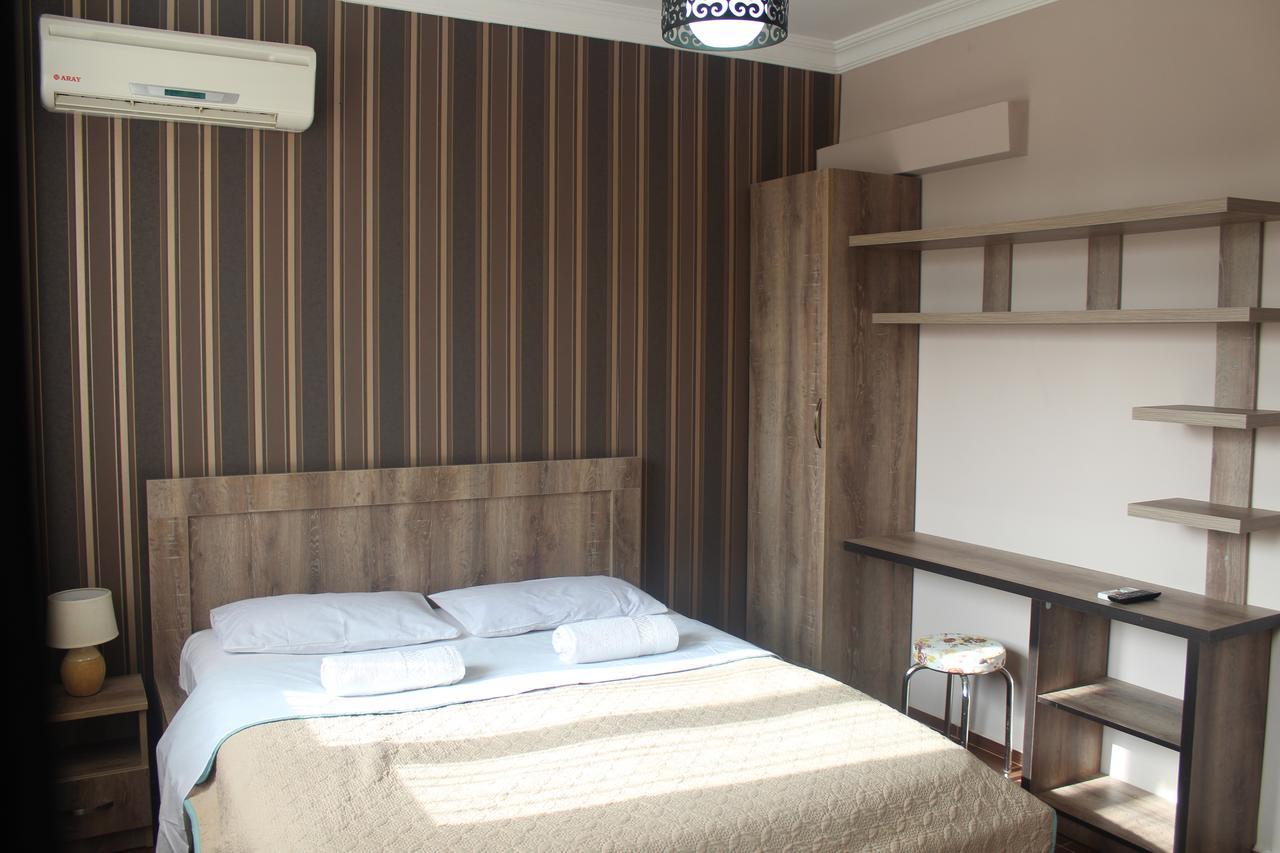 Deluxe Guest House Кваріаті Екстер'єр фото